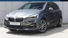 Grijs Gebruikt 2019 BMW 218 Comfort Edition Stationwagen | € 21.950 (Eerlijke prijs)