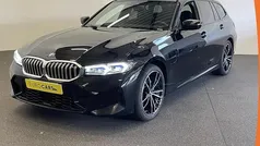 Gebruikt 2024 BMW 330 Comfort Edition Stationwagen | € 45.940 (Eerlijke prijs)