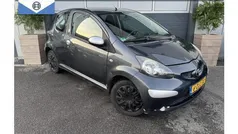Grijs Gebruikt 2006 Toyota Aygo Hatchback | € 1.375 (Eerlijke prijs)