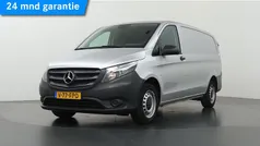 Grijs Gebruikt 2024 Mercedes Vito MPV | € 32.850 (Eerlijke prijs)