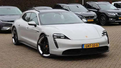 Occasion Porsche Taycan Sport Turismo 300 kW (408 PK) 2023 Grijs Stationwagen