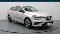 Grijs metallic Gebruikt 2024 Renault Mégane GrandTour Bose Edition Stationwagen | € 27.490 (Eerlijke prijs)