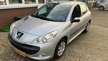 Occasion Peugeot 206+ 75 PK (55 kW) 2009 Hatchback