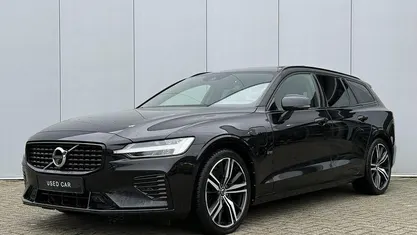 Occasion 2021 Volvo V60 R-Design Stationwagen | € 31.950 (Eerlijke prijs)