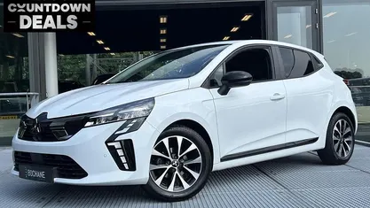 Wit Gebruikt 2024 Mitsubishi Colt Intense Hatchback | € 19.695 (Eerlijke prijs)