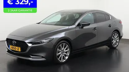 Grijs Gebruikt 2020 Mazda 3 Luxury Sedan | € 26.690 (Eerlijke prijs)