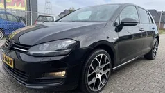 Zwart Gebruikt 2014 VW Golf VII Highline Hatchback | € 5.949 (Goede deal)
