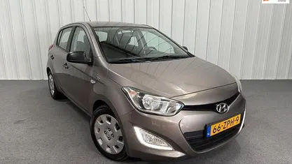 Occasion 2013 Hyundai i20 Edition Hatchback | € 4.990 (Eerlijke prijs)