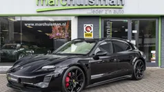 Zwart Gebruikt 2023 Porsche Taycan GTS Sedan | € 82.345 (Goede deal)