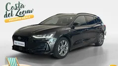 Zwart Gebruikt 2023 Ford Focus ST-Line Stationwagen | € 19.945 (Goede deal)