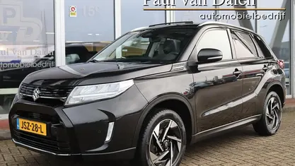Occasion 2025 Suzuki Vitara Style SUV | € 28.740 (Eerlijke prijs)