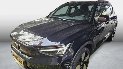 Occasion Volvo XC40 Plus 169 kW (231 PK) 2022 Zwart SUV