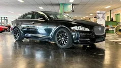Zwart Gebruikt 2011 Jaguar XJ Sedan | € 15.000 (Eerlijke prijs)