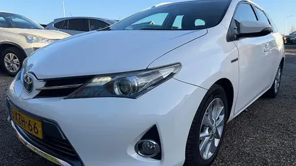 Gebruikt 2014 Toyota Auris Touring Sports Stationwagen | € 7.950 (Eerlijke prijs)