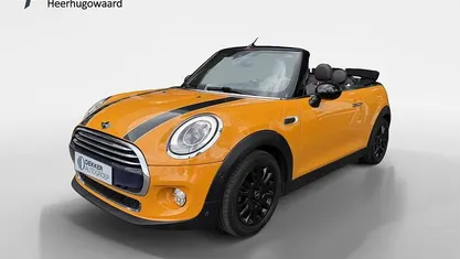 Oranje Gebruikt 2017 Mini Cooper Cabriolet Chili Cabriolet | € 18.445 (Eerlijke prijs)