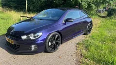 Paars, metallic lak Gebruikt 2015 VW Scirocco R-line Coupé | € 16.999 (Eerlijke prijs)