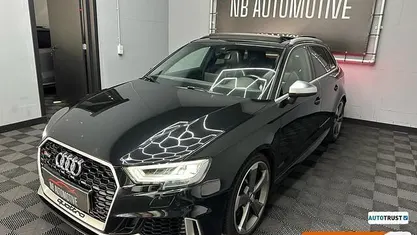 Zwart (metallic) Gebruikt 2019 Audi RS3 Sportback Comfort Hatchback | € 35.450 (Goede deal)