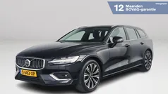 Zwart Gebruikt 2023 Volvo V60 Plus Stationwagen | € 38.995 (Eerlijke prijs)
