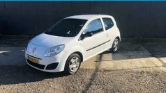 Wit Gebruikt 2008 Renault Twingo Hatchback | € 2.949 (Eerlijke prijs)