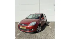 Oranje Gebruikt 2006 Ford Fiesta Futura Hatchback | € 1.749 (Eerlijke prijs)