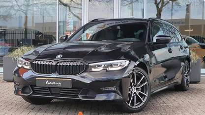 Occasion 2022 BMW 320e Sport Line Stationwagen | € 24.700 (Eerlijke prijs)