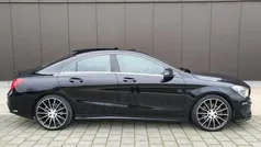 Zwart Gebruikt 2015 Mercedes CLA250 Sport Sedan | € 22.950 (Eerlijke prijs)