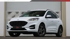 Gebruikt 2021 Ford Kuga ST-Line SUV | € 24.840 (Goede deal)
