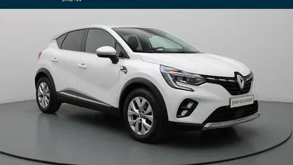 Wit metallic Gebruikt 2021 Renault Captur Intens SUV | € 20.290 (Eerlijke prijs)