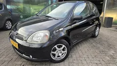 Gebruikt 2001 Toyota Yaris Sol Hatchback | € 2.499 (Eerlijke prijs)