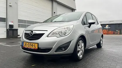 Occasion 2011 Opel Meriva Cosmo MPV | € 4.750 (Eerlijke prijs)