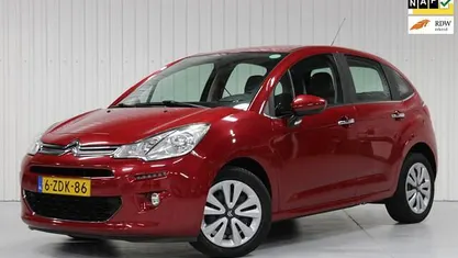 Rood Occasion 2014 Citroën C3 PureTech Hatchback | € 4.650 (Eerlijke prijs)