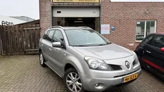 Grijs Gebruikt 2009 Renault Koleos Dynamique SUV | € 4.999 (Eerlijke prijs)