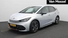 Grijs Gebruikt 2022 Cupra Born Hatchback | € 23.900 (Eerlijke prijs)