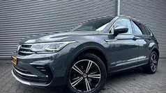 Gebruikt 2020 VW Tiguan SUV | € 29.950 (Eerlijke prijs)