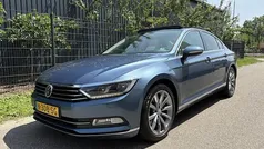Gebruikt 2017 VW Passat Highline Sedan | € 19.750 (Eerlijke prijs)