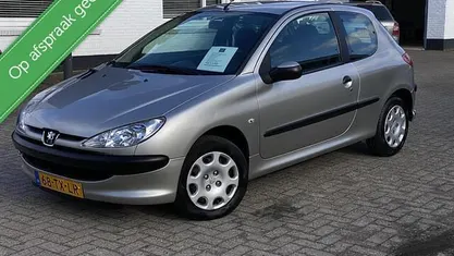 Occasion Peugeot 206 75 PK (55 kW) 2007 Grijs Hatchback