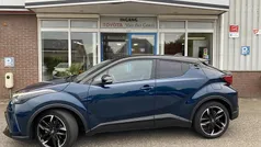 Blauw Gebruikt 2023 Toyota C-HR Sport SUV | € 29.945 (Eerlijke prijs)