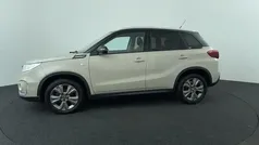 Gebruikt 2018 Suzuki Vitara SUV | € 16.745 (Eerlijke prijs)