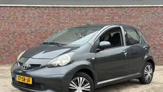 Gebruikt 2006 Toyota Aygo Hatchback | € 2.750 (Eerlijke prijs)