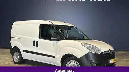 Gebruikt 2016 Opel Combo Sedan | € 8.750 (Eerlijke prijs)