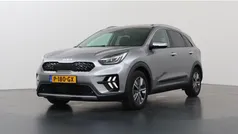 Grijs Gebruikt 2022 Kia Niro SUV | € 29.830 (Eerlijke prijs)