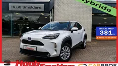 Wit Gebruikt 2024 Toyota Yaris Cross Active SUV | € 28.450 (Eerlijke prijs)