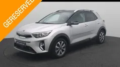 Grijs Gebruikt 2021 Kia Stonic SUV | € 18.940 (Eerlijke prijs)