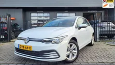 Wit Gebruikt 2024 VW Golf VIII Business Hatchback | € 27.950 (Goede deal)
