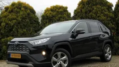 Zwart Gebruikt 2020 Toyota RAV4 SUV | € 25.790 (Goede deal)