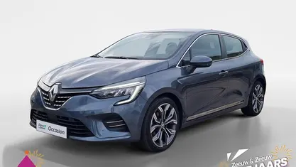 Grijs Gebruikt 2022 Renault Clio V Intens Hatchback | € 17.435 (Eerlijke prijs)