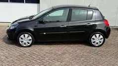 Gebruikt 2008 Renault Clio II Business Hatchback | € 2.750 (Eerlijke prijs)