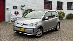 Grijs (metallic) Gebruikt 2018 VW up! move up! Hatchback | € 8.950 (Eerlijke prijs)