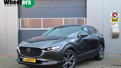 Grijs Gebruikt 2020 Mazda CX-30 Luxury SUV | € 22.995 (Eerlijke prijs)