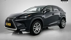 Zwart Gebruikt 2020 Lexus NX300h Luxury Line SUV | € 39.950 (Eerlijke prijs)